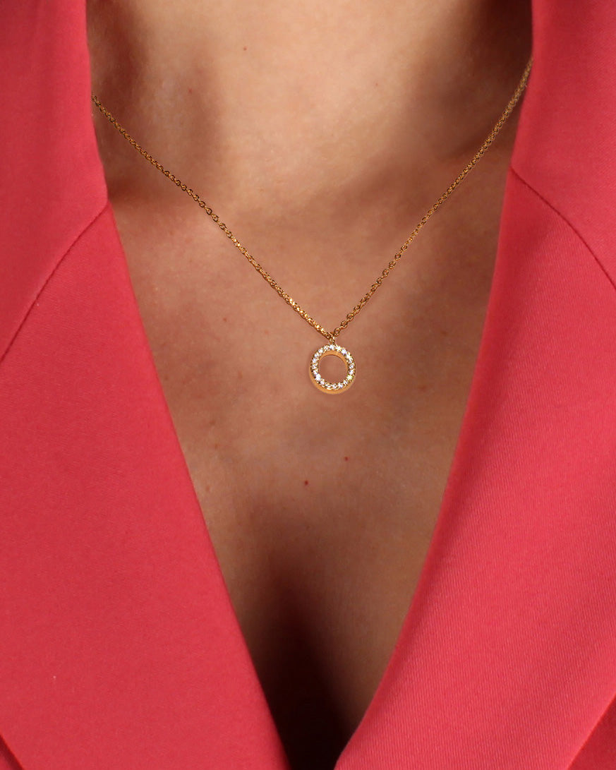 Collar Circa